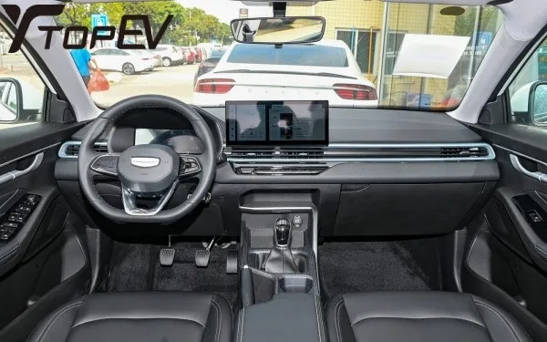 Geely Emgrand interior