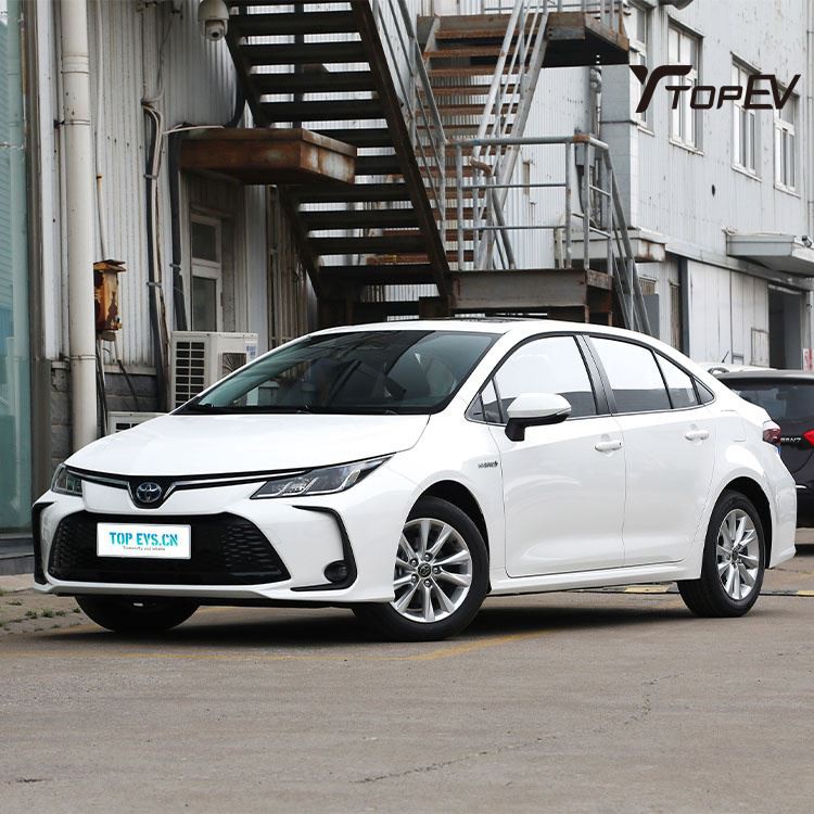 Toyota Corolla 2024 Hybrid SE -bil
